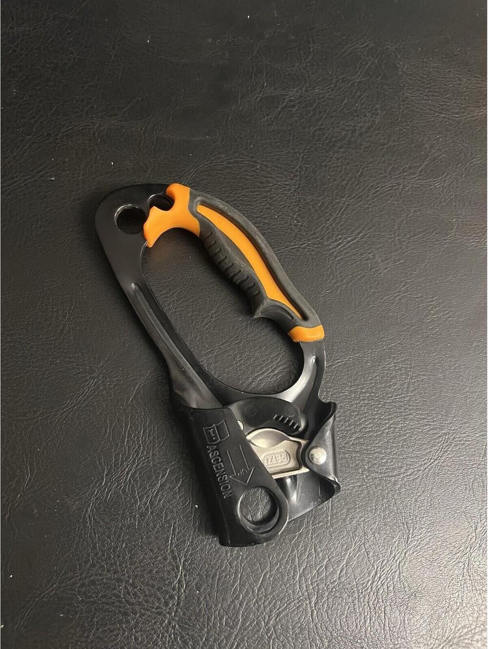 Petzl Ascension Left Hand Rope Ascender Climbing Handle Black Orange Clamp